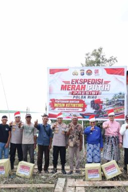 Lestarikan Alam, Ekspedisi Merah Putih Presisi Polda Riau, Tanam 810 Mangrove di Wilayah Pesisir Sinaboi 