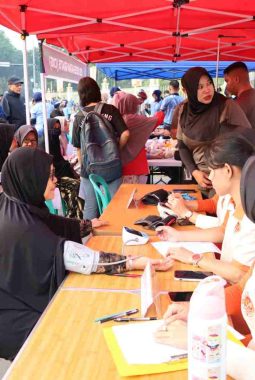 HUT ke 81 TNI, Kodam XIX/Tuanku Tambusai Hadirkan Bakti Kesehatan di Jantung Kota Pekanbaru