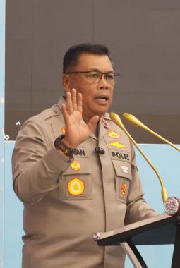 Kapolda Riau, Irjen Pol Arman Achdiat, Tegas, Respon Cepat Laporan dan Persoalan Masyarakat 